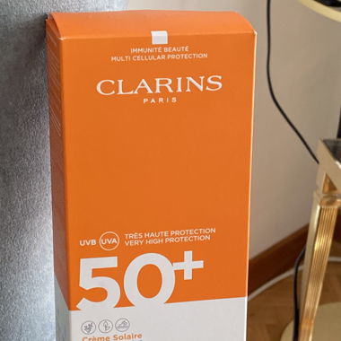 Clarins crème solaire 50 pour le corps 150 ml