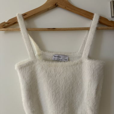 Bersha Cropped Shirt Size S