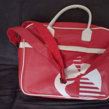 Vintage Retro Red & White Travel Bag