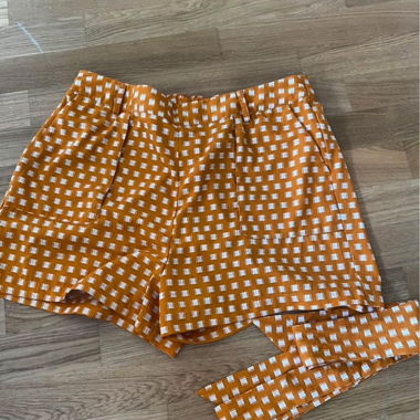 Short à carreaux