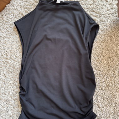 Black sleeveless top