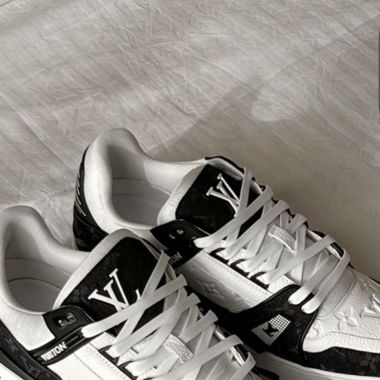 LV sneaker Grösse 43