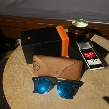 Blaue Ray-Ban Clubmaster Sonnenbrille