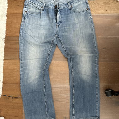 Pantaloni in jeans Garcia