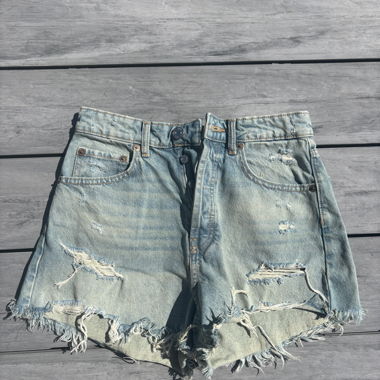 Zara Jeansshorts hellblau