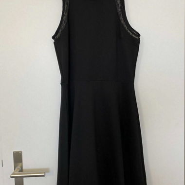 KLEID GRÖSSE S