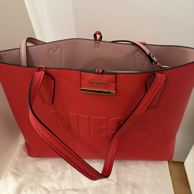 GUESS HANDBAG