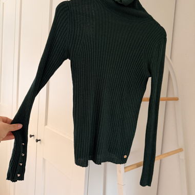 La Petite Etoile Ripp-Pullover dunkelgrün