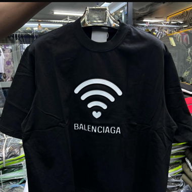 T-shirt balenciaga oversize