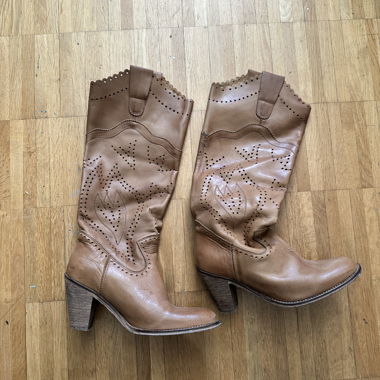Stivali cowboy marroni con tacco