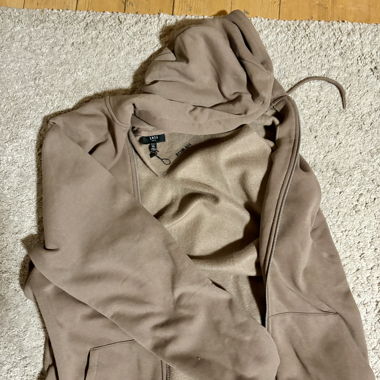 Veste à capuche