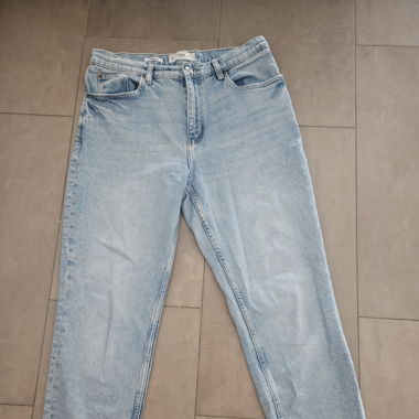 Jeans mom