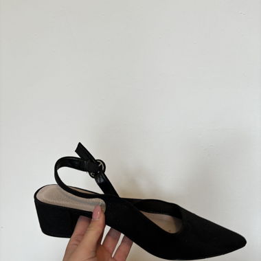 Sandale talon noir