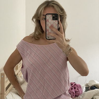 Top monospalla a righe rosa