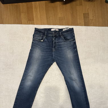 Guess Baggy Jeans