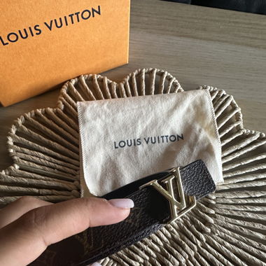 Ceinture Louis Vuitton réversible 75 cm 