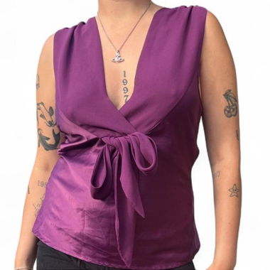 Top noué devant violet