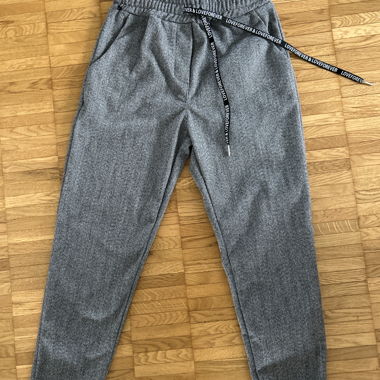 Pantaloni grigi LOVEFOREVER