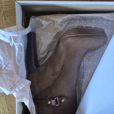 Women's brown ankle boots