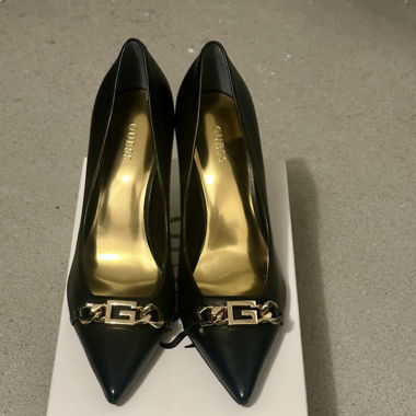 Guess High Heels