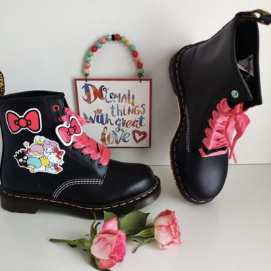 Stivaletti neri Hello Kitty