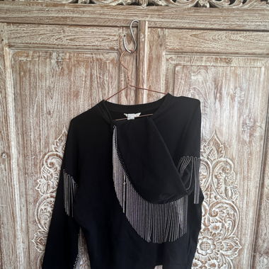 Süßer Pullover mit Strassfransen
