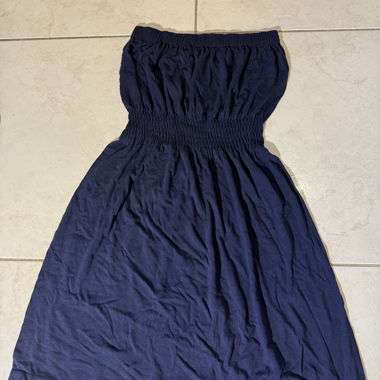 Vestito estivo senza spalline blu scuro