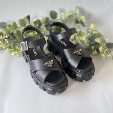 Prada Monolith Sandalen / sandals – Neu – Gr. 37
