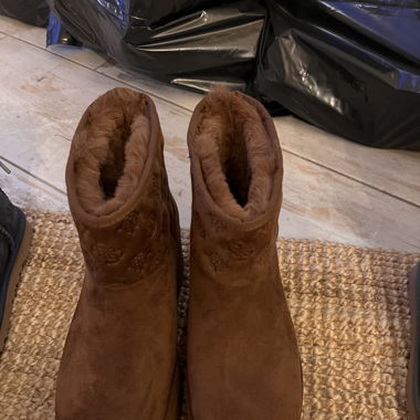 UGG Botte Taille 36