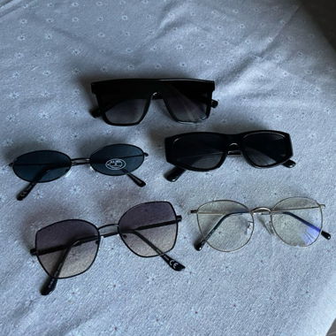 Set aus Mode Sonnenbrillen