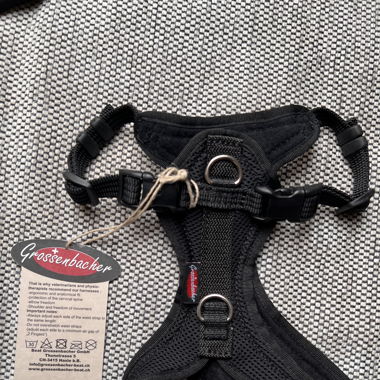 Schwarze Hundegeschirr 4XS