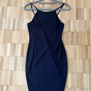 Vestito Even and Odd nero a coste con spalline