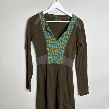 Surkana Langarmkleid