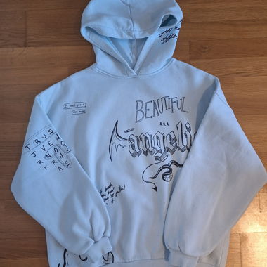 Bershka Oversized Graphic-Hoodie