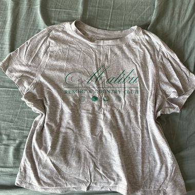 T-shirt gris style tennis de Primark