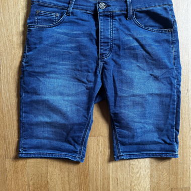 Pantalon Court Bleu Taille M