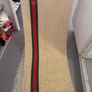 Foulard Gucci beige