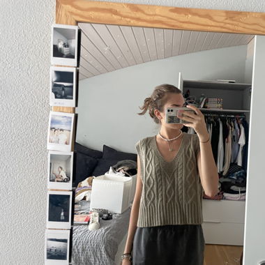 Green olive cardigan 