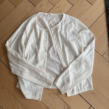 Veste en tricot blanche