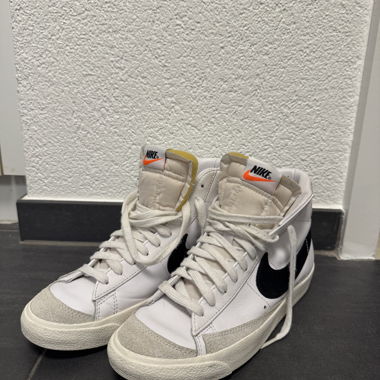 Nike Blazer
