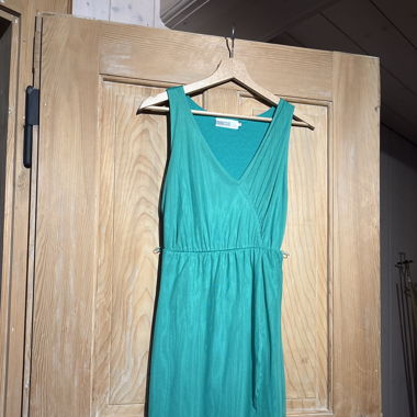 grünes kleid