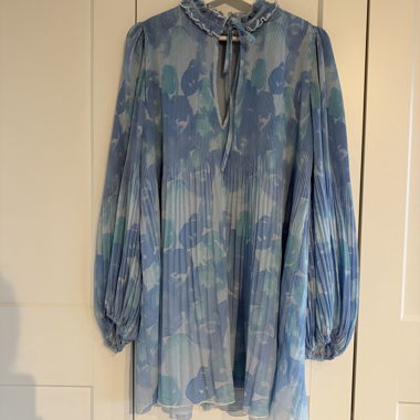 Ganni Kleid Gr. 40