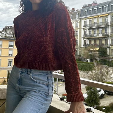 Vintage red sweatshirt