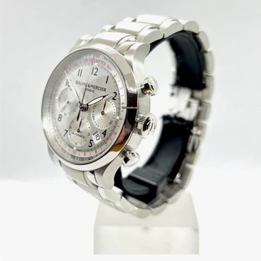 Montre baume et mercier 