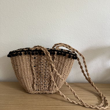 Geflochtene Strohtasche