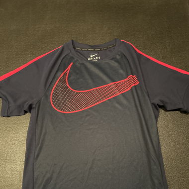 T-shirt Nike taille L