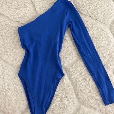 Body monospalla blu a manica lunga