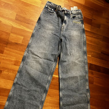 Jeans gamba larga