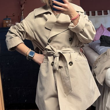 Kurzer Trenchcoat