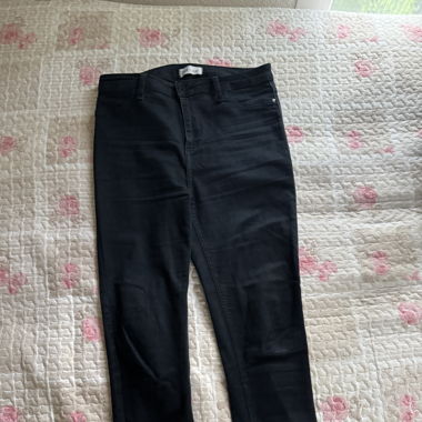 Zara hose